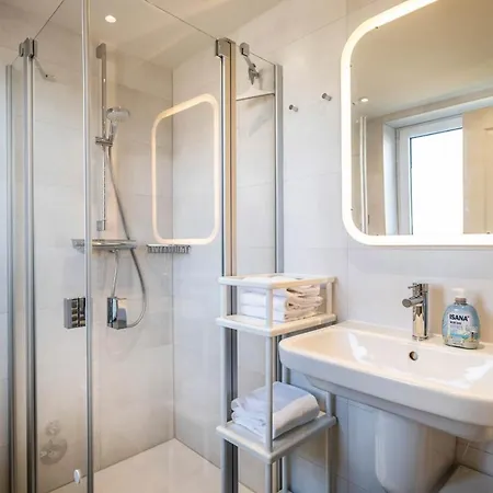 Haus Strandlaeufer 1 6 Deichlounge * Büsum